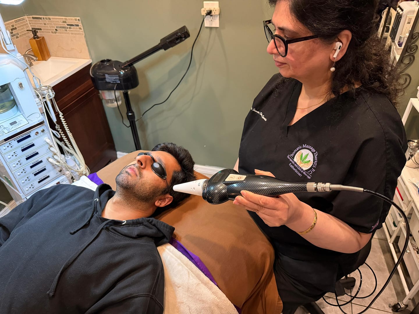 Man getting Cryofacial