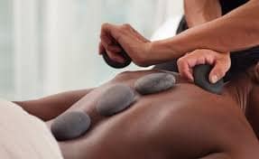 Massage with hotstones